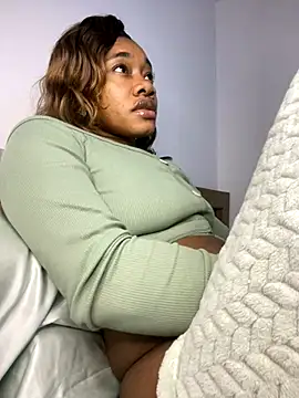  yisela  online show from November 15, 12:52 am