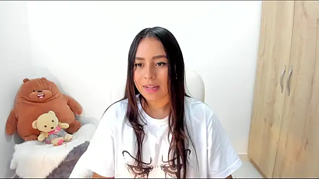 Ciara8 online show from March 5, 8:16 pm