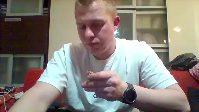 Snapshot of Matttthees chatting on November 30, 1:53 am Matttthees online show from November 30, 1:53 am