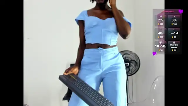 AlmaSean online show from January 13, 7:21 pm