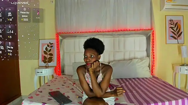 AlmaSean online show from February 16, 6:32 pm