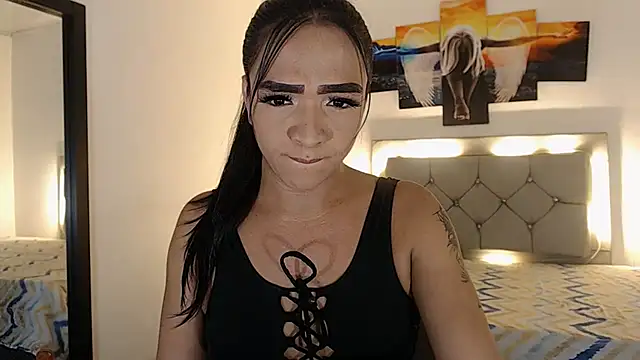 sofiaxdollxxx online show from October 28, 5:11 am