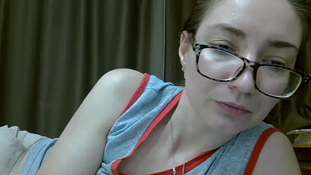 Ashleyspice online show from December 20, 11:43 am
