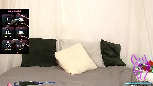 kattyytaylor online show from October 22, 2:12 am