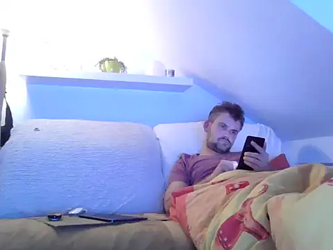 Cambitchboy online show from December 1, 1:10 am