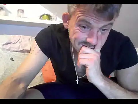 Cambitchboy online show from May 5, 11:57 pm