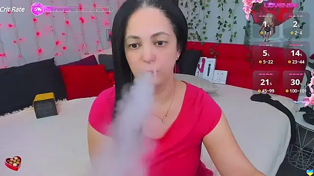 DarlingMilf online show from December 9, 10:20 pm
