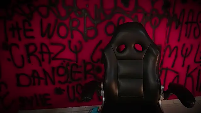 Laura takint online show from February 24, 4:04 pm