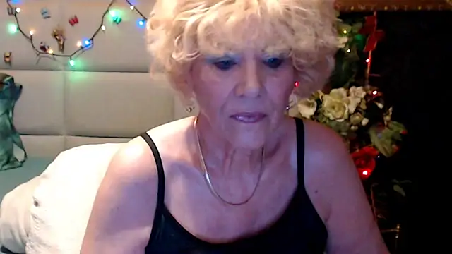 HappyWomanOn online show from June 10, 9:52 am