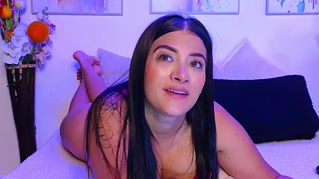Snapshot of Marianaa_Lopezz chatting on January 11, 11:46 pm Marianaa Lopezz online show from January 11, 11:46 pm