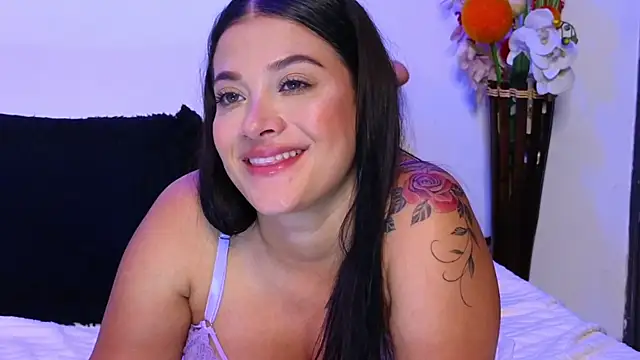 Snapshot of Marianaa_Lopezz chatting on January 28, 1:29 am Marianaa Lopezz online show from January 28, 1:29 am