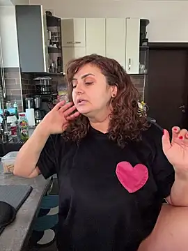 AnneKane online show from February 22, 7:51 am