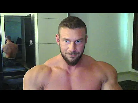 muscularkevin online show from September 24, 1:14 pm