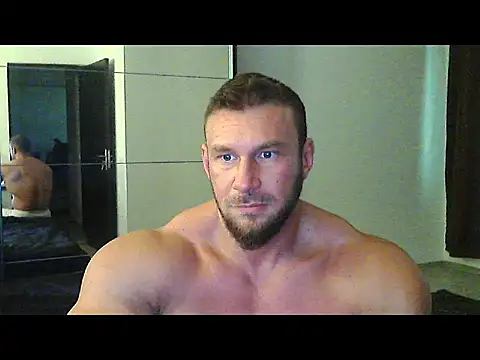 muscularkevin online show from October 2, 1:07 pm