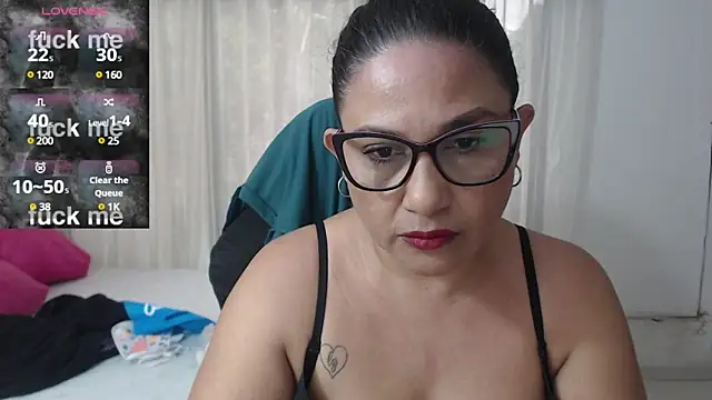 Katha Marck online show from February 25, 12:45 pm