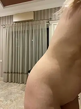 Amazoniiaa online show from January 19, 5:28 pm