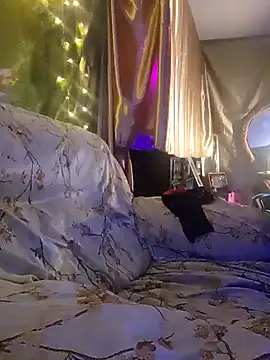 Hotredheadandtoungelasher online show from December 10, 5:44 pm