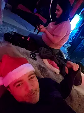 Hotredheadandtoungelasher online show from December 12, 10:02 am