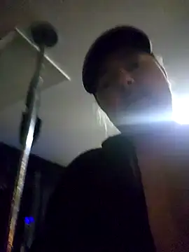 Hotredheadandtoungelasher online show from January 20, 8:09 am