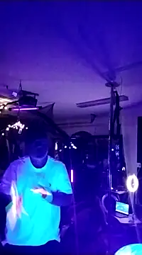 Hotredheadandtoungelasher online show from February 20, 7:12 am