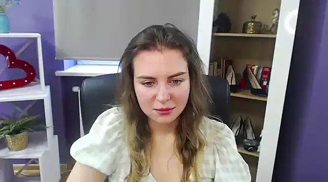 Snapshot of Zoey_Erotic chatting on January 22, 11:34 am Zoey Erotic online show from January 22, 11:34 am