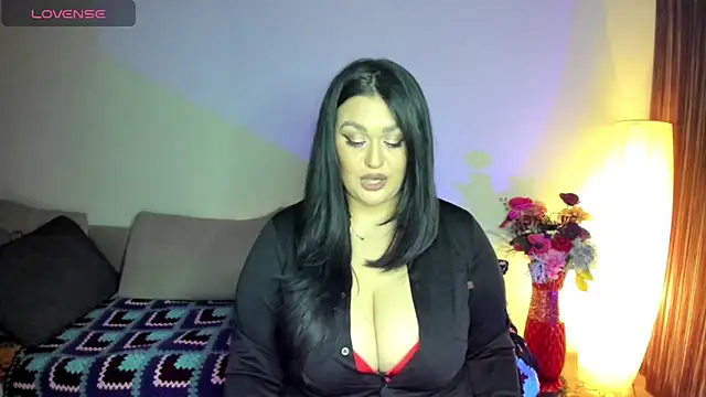 Snapshot of Laura_sinner chatting on March 3, 11:24 pm Laura sinner online show from March 3, 11:24 pm