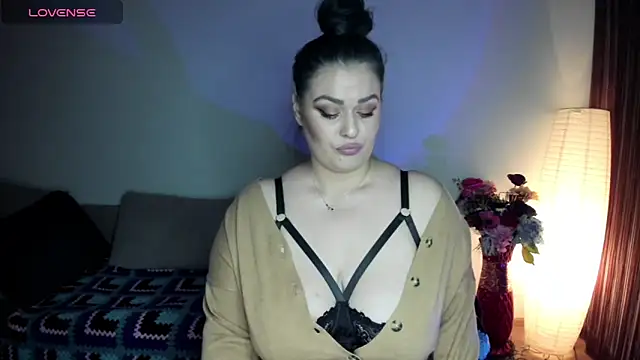 Snapshot of Laura_sinner chatting on March 16, 8:54 pm Laura sinner online show from March 16, 8:54 pm