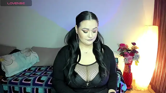 Snapshot of Laura_sinner chatting on March 18, 5:21 pm Laura sinner online show from March 18, 5:21 pm