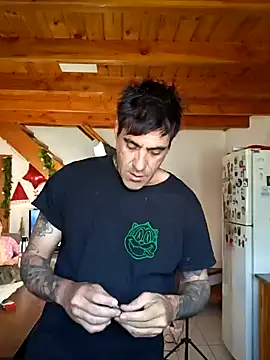 Elnonoykeila77 online show from December 22, 1:55 pm