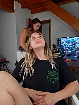 Elnonoykeila77 online show from February 19, 11:57 pm