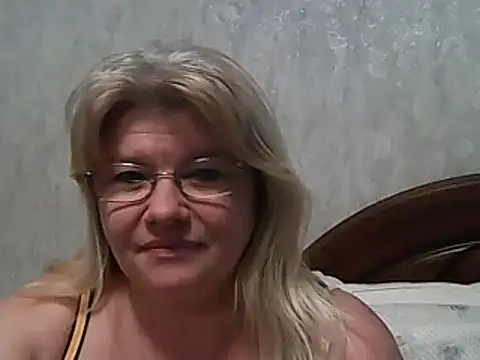 Diana 49 online show from March 4, 5:24 pm