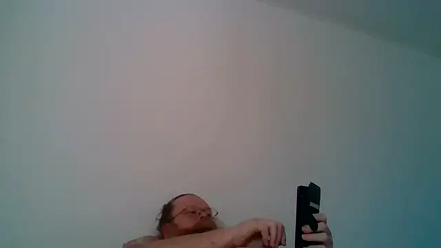 Snapshot of Kaappi1967 chatting on April 10, 2:33 pm Kaappi1967 online show from April 10, 2:33 pm