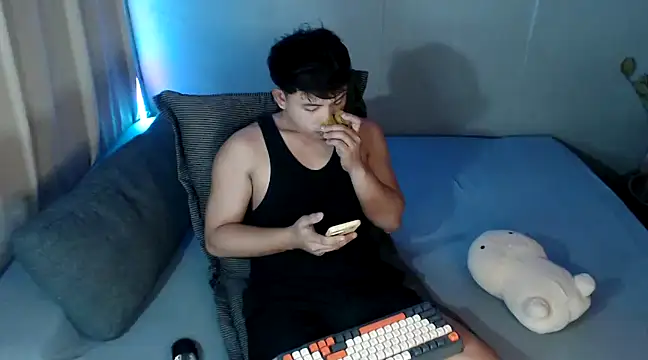 Snapshot of princeJayX chatting on December 28, 5:55 am princeJayX online show from December 28, 5:55 am