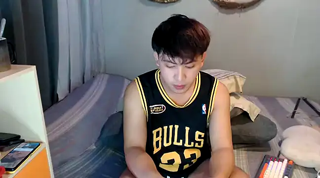 Snapshot of princeJayX chatting on January 9, 11:25 am princeJayX online show from January 9, 11:25 am