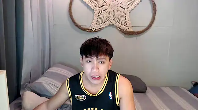 Snapshot of princeJayX chatting on January 11, 10:51 pm princeJayX online show from January 11, 10:51 pm