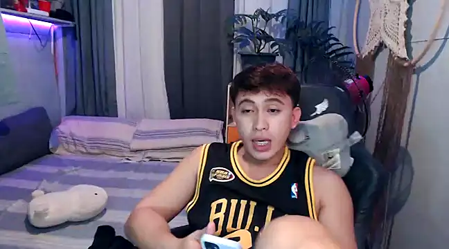 Snapshot of princeJayX chatting on January 29, 12:02 pm princeJayX online show from January 29, 12:02 pm