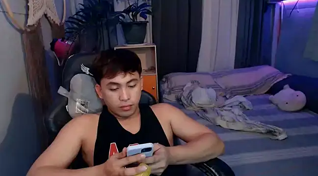 Snapshot of princeJayX chatting on January 29, 10:01 pm princeJayX online show from January 29, 10:01 pm