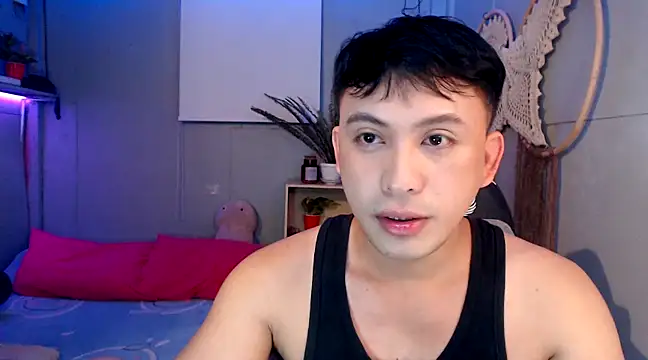 Snapshot of princeJayX chatting on February 14, 3:22 am princeJayX online show from February 14, 3:22 am