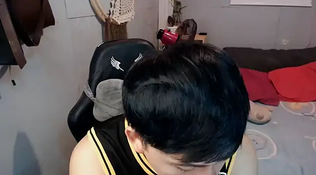 Snapshot of princeJayX chatting on March 16, 6:42 am princeJayX online show from March 16, 6:42 am