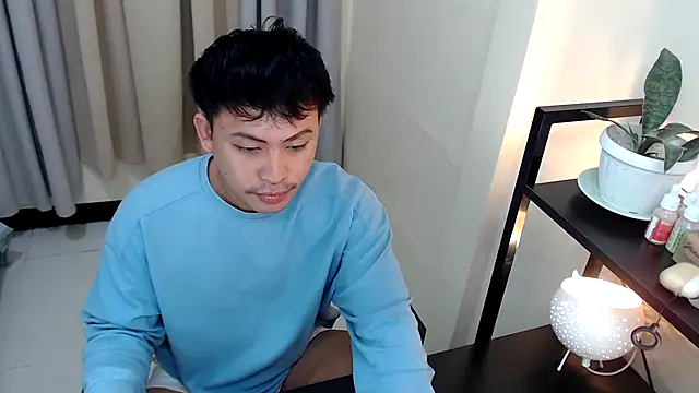 Snapshot of princeJayX chatting on September 21, 1:51 am princeJayX online show from September 21, 1:51 am