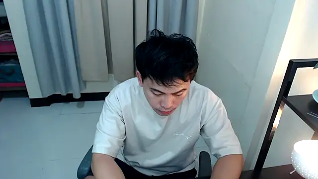 Snapshot of princeJayX chatting on October 1, 12:38 am princeJayX online show from October 1, 12:38 am