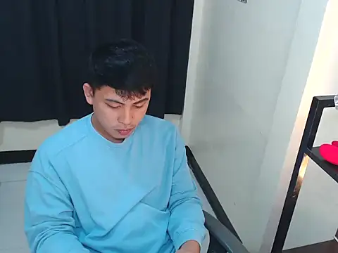 Snapshot of princeJayX chatting on October 31, 11:22 am princeJayX online show from October 31, 11:22 am