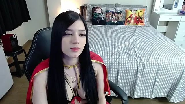 Snapshot of kittykat18x chatting on December 8, 7:47 am kittykat18x online show from December 8, 7:47 am