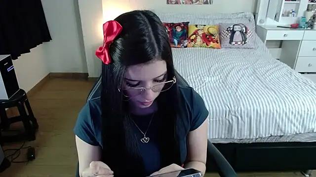 kittykat18x online show from July 8, 12:37 am