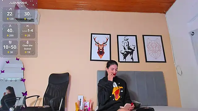 crystall06 online show from September 20, 1:34 pm