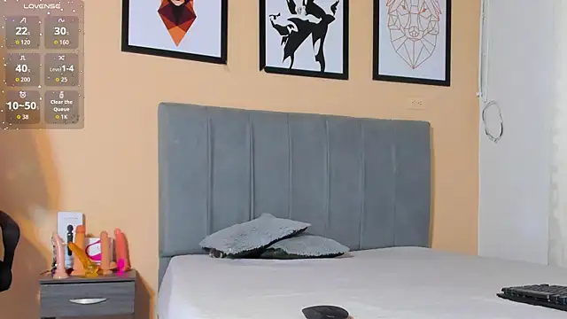 crystall06 online show from October 30, 1:34 pm