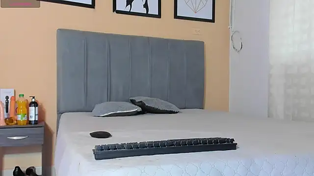 crystall06 online show from November 4, 2:16 pm