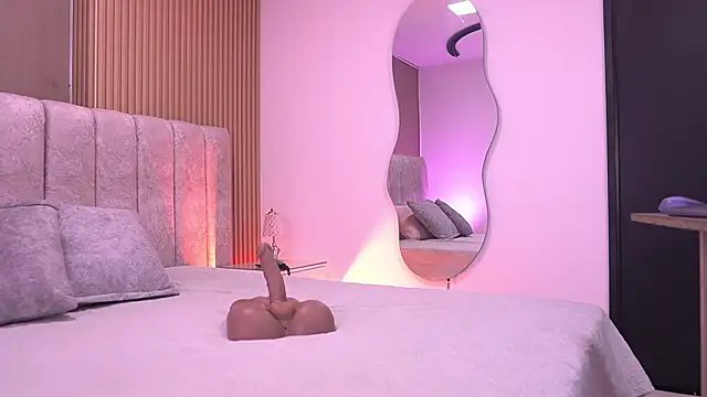 violeta aroca online show from February 10, 3:10 am