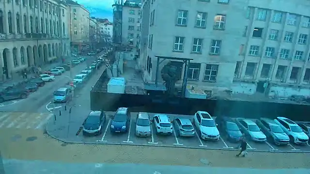 Roshana16 online show from February 8, 3:04 pm