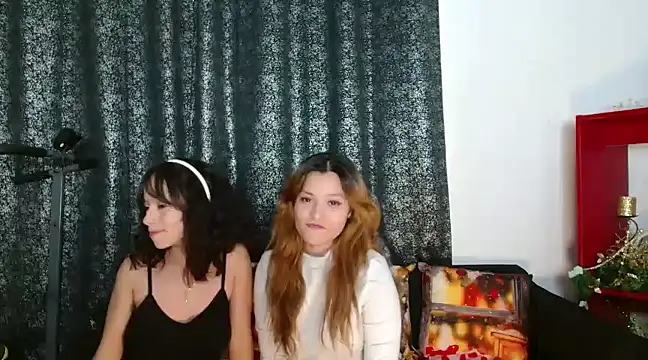 3littleschoolteens online show from January 22, 12:06 am